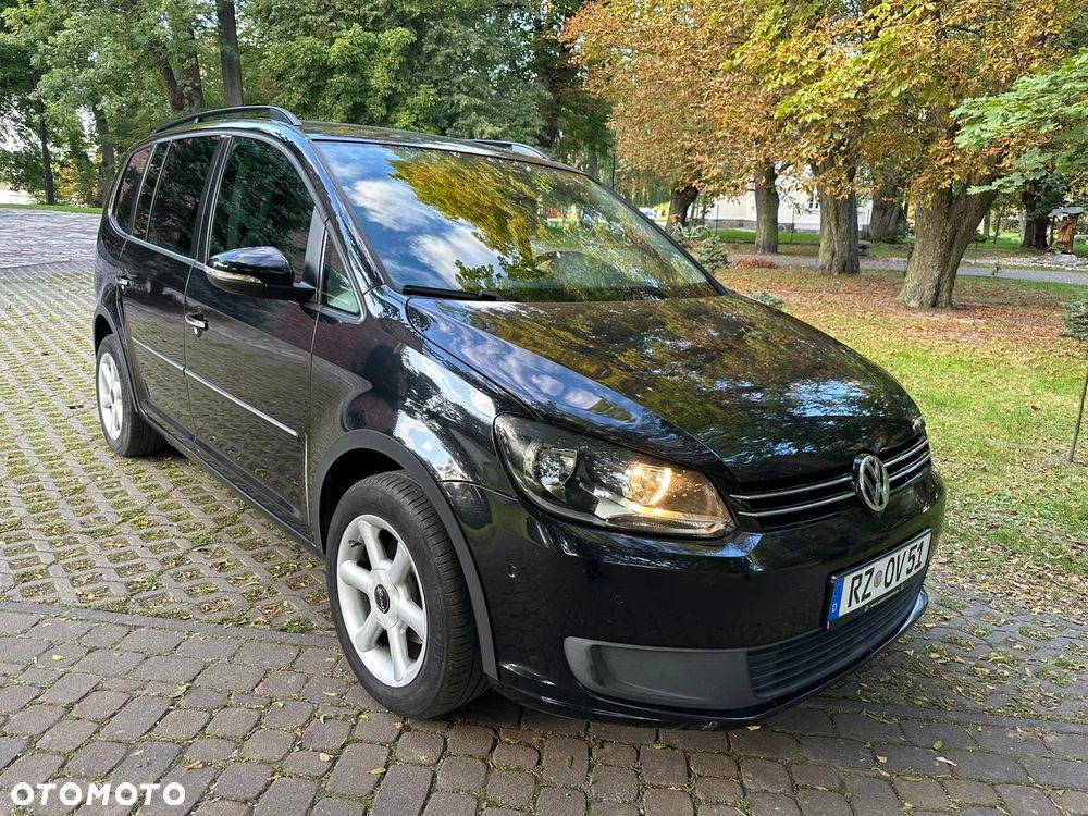 Volkswagen Touran 1.2 TSI STYLE - 1