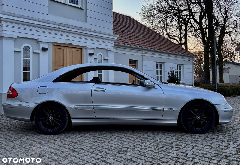 Mercedes-Benz CLK - 4