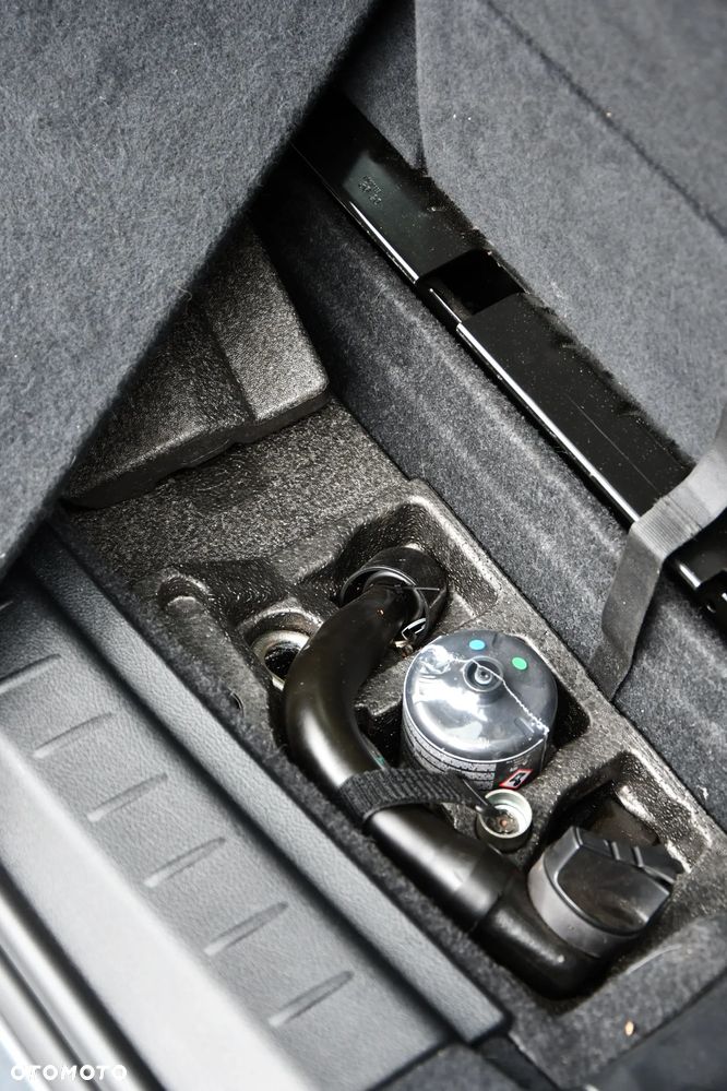 BMW Seria 2 220d Gran Tourer xDrive M Sport - 29