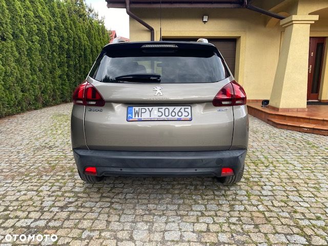 Peugeot 2008 - 7