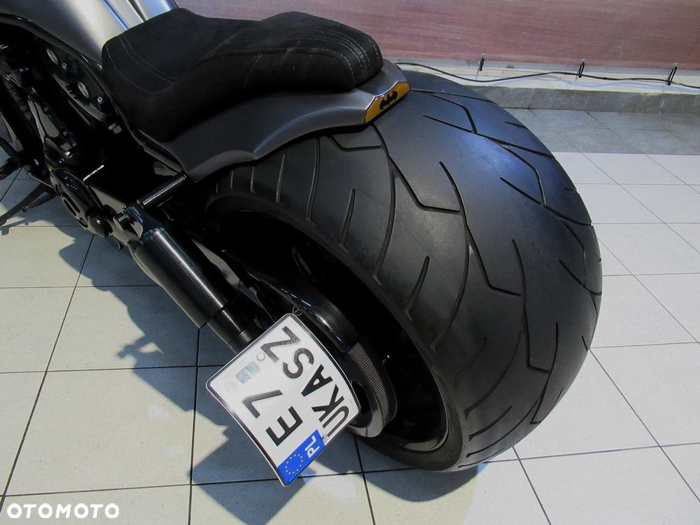 Harley-Davidson V-Rod Night Rod - 14