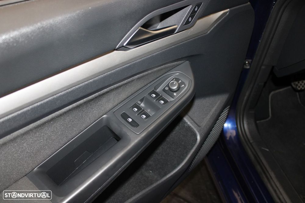 VW Golf Variant 2.0 TDi Life - 22