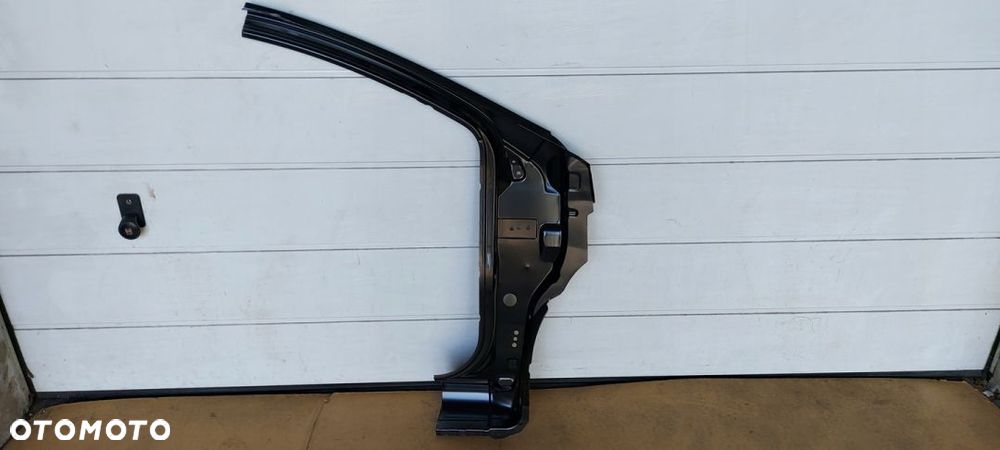 Słupek próg lewy poszycie Peugeot 107 Citroen C1 - 4