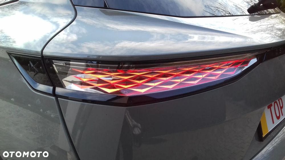 DS Automobiles DS 7 Crossback 1.5 BlueHDi Bastille + - 27