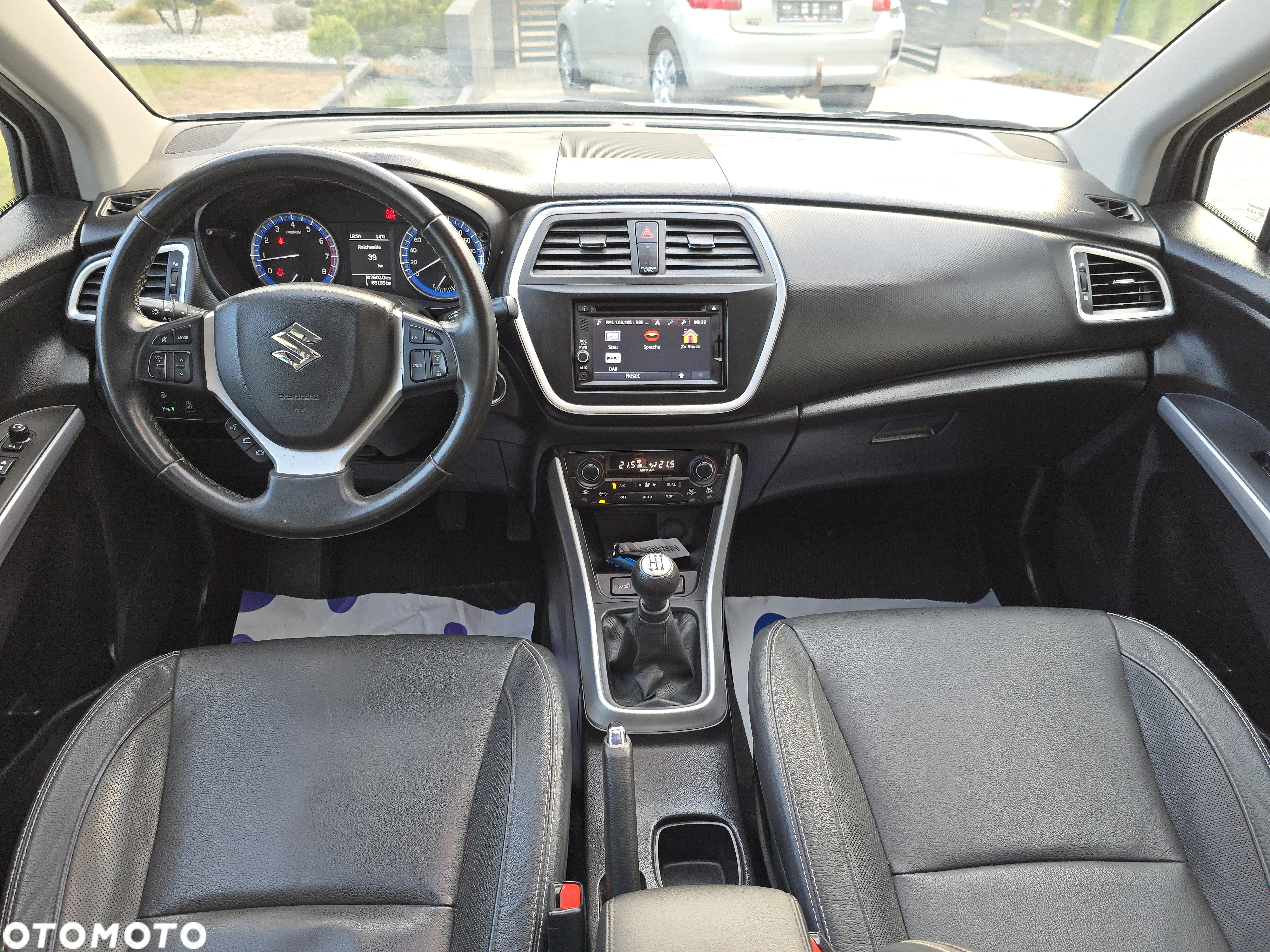 Suzuki SX4 S-Cross 1.6 Premium - 7