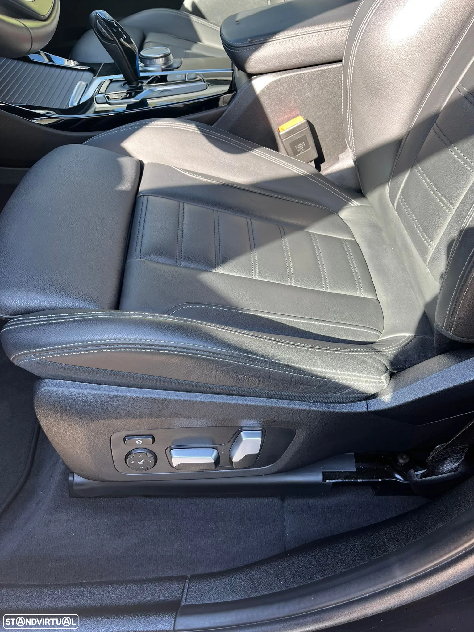 BMW iX3 M Sport Impressive - 10