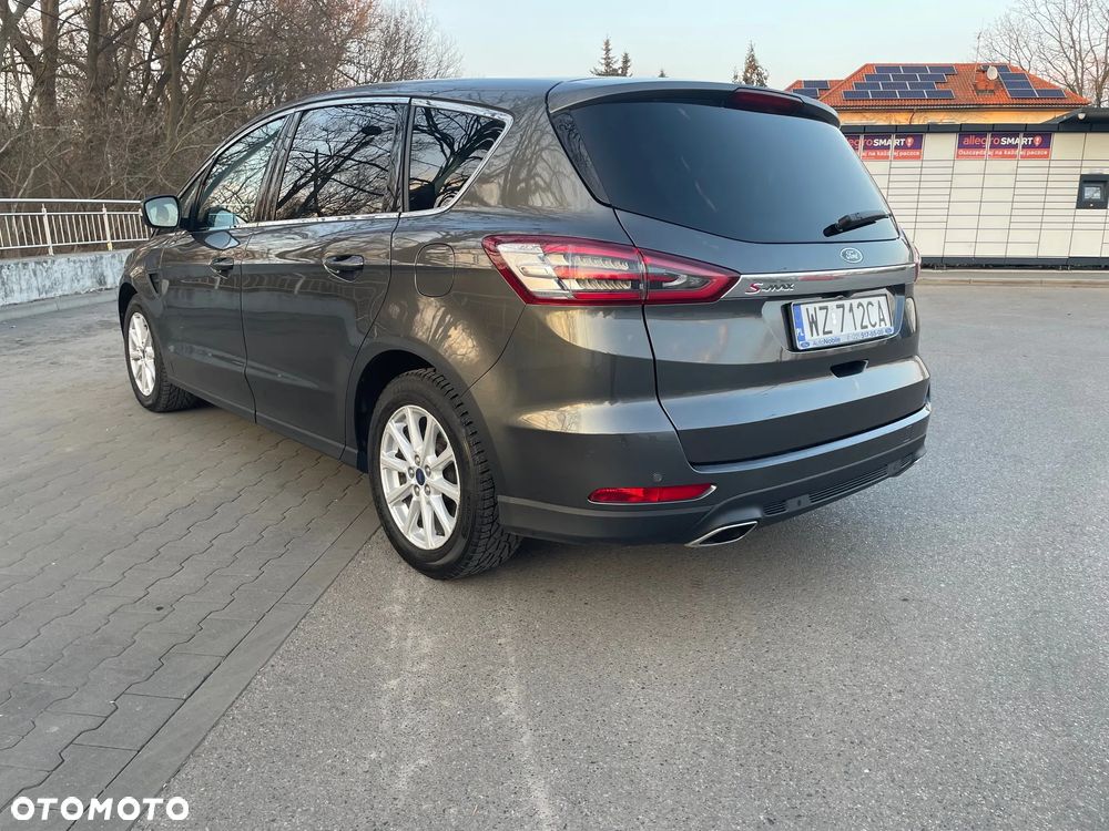 Ford S-Max 2.0 TDCi Titanium PowerShift - 7