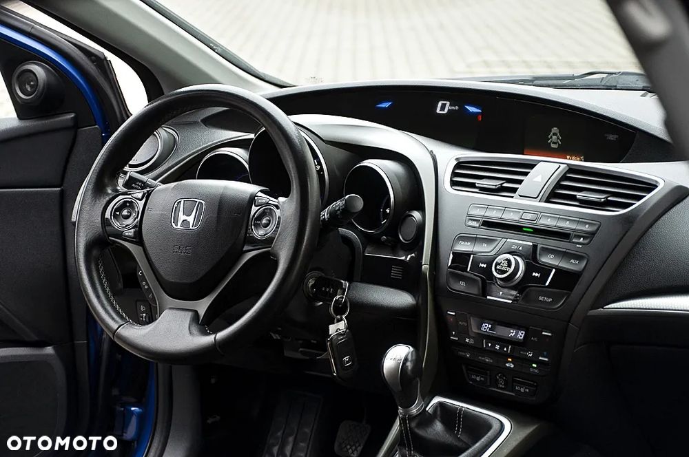 Honda Civic 1.8 i-VTEC Lifestyle - 22