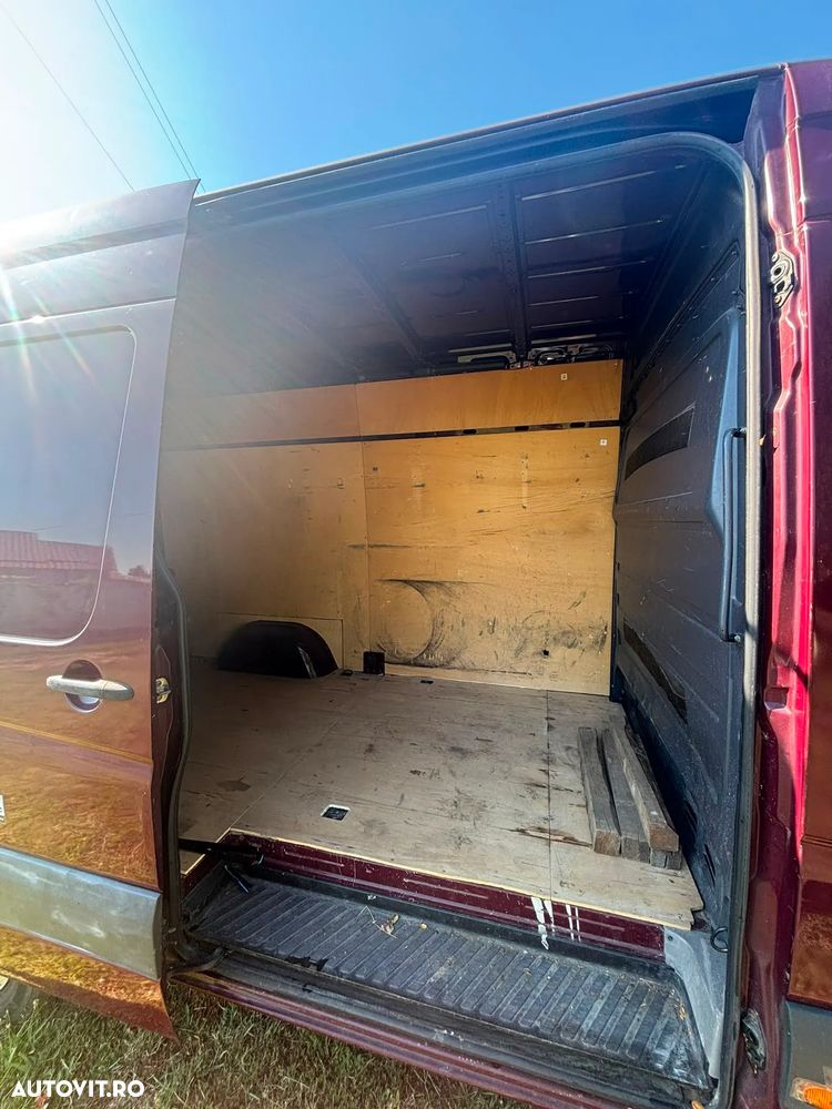 Mercedes-Benz Sprinter - 6
