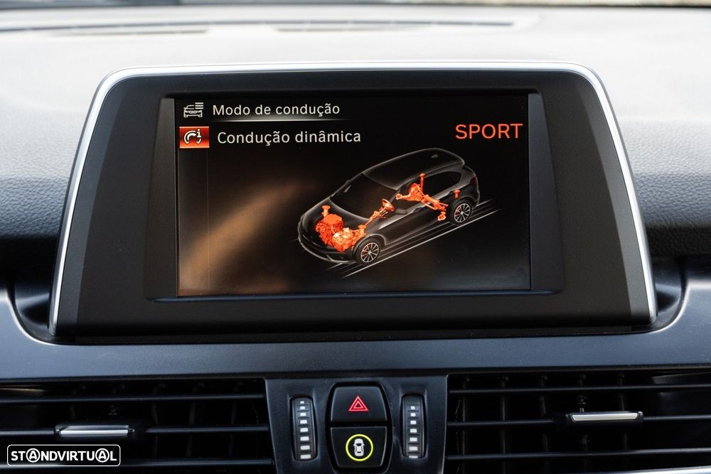 BMW 216 Active Tourer d Line Sport - 19