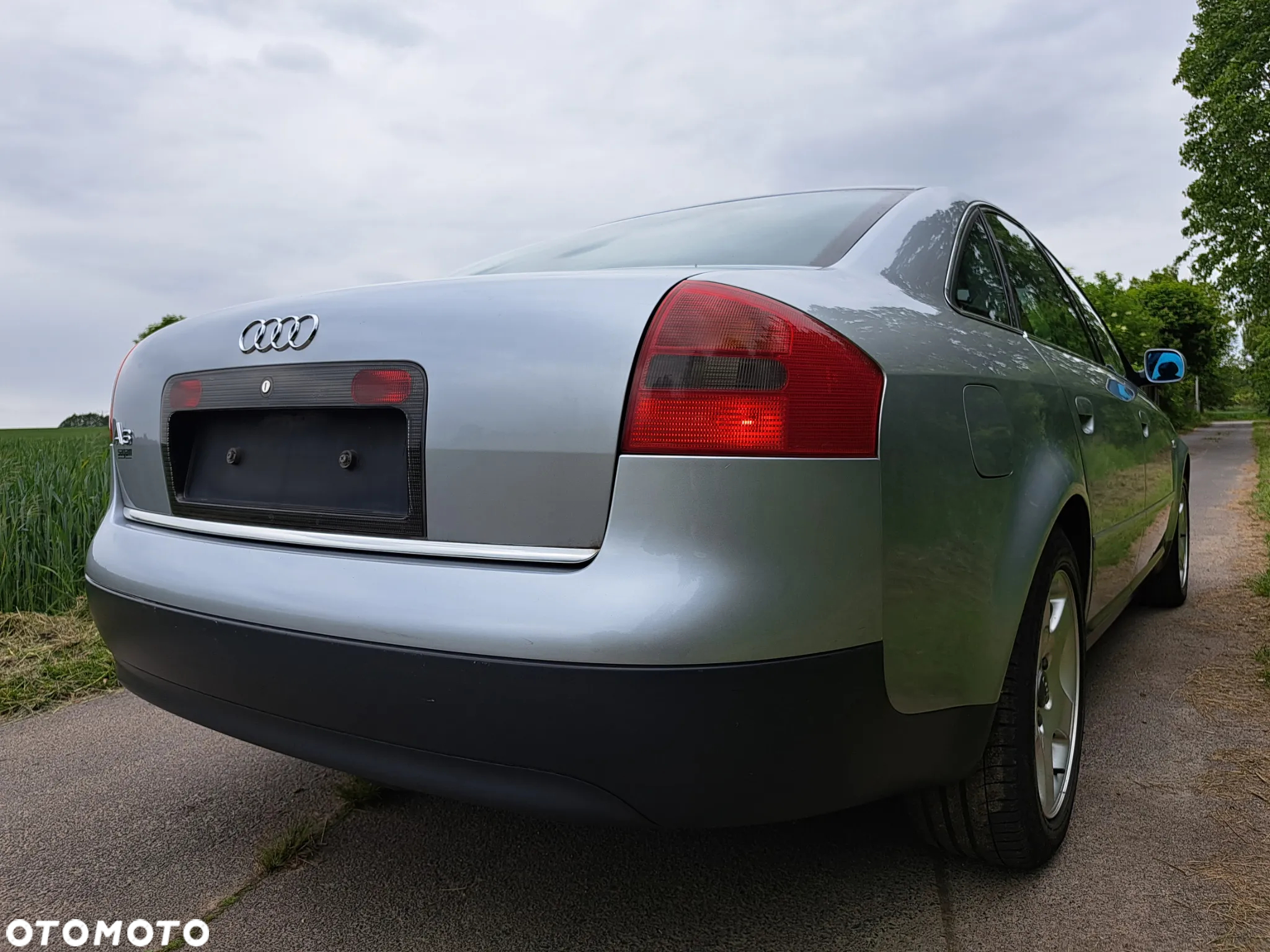 Audi A6 1.8 T quattro - 32