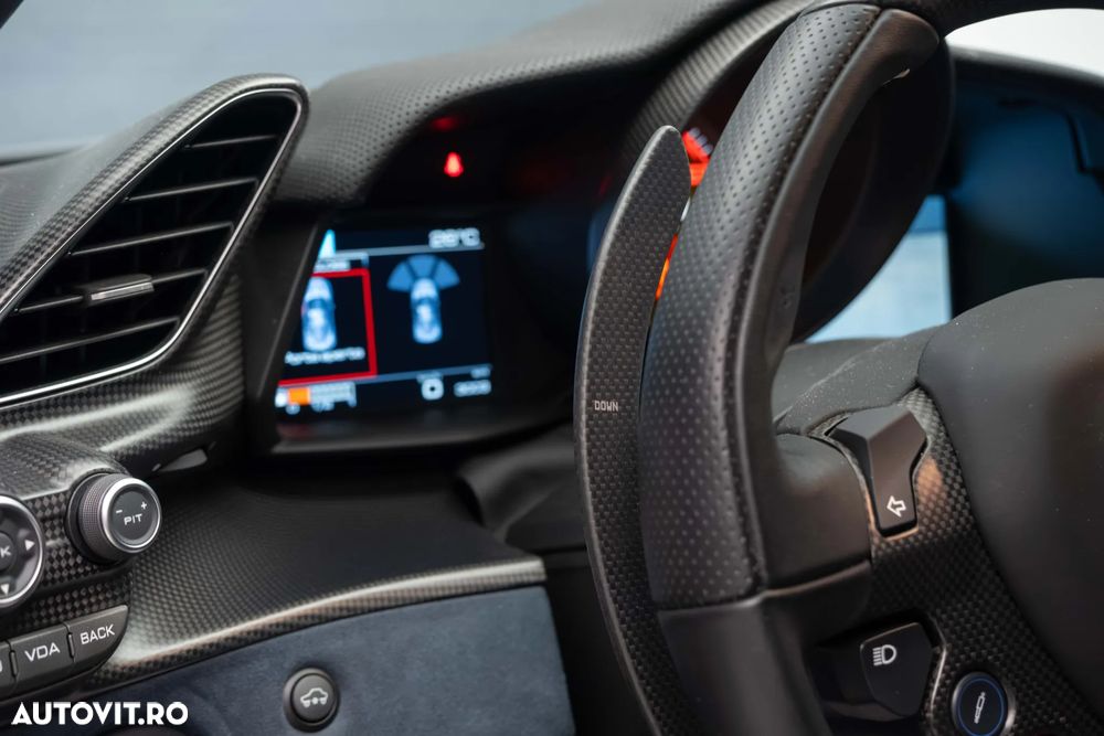Ferrari 488 GTB - 27