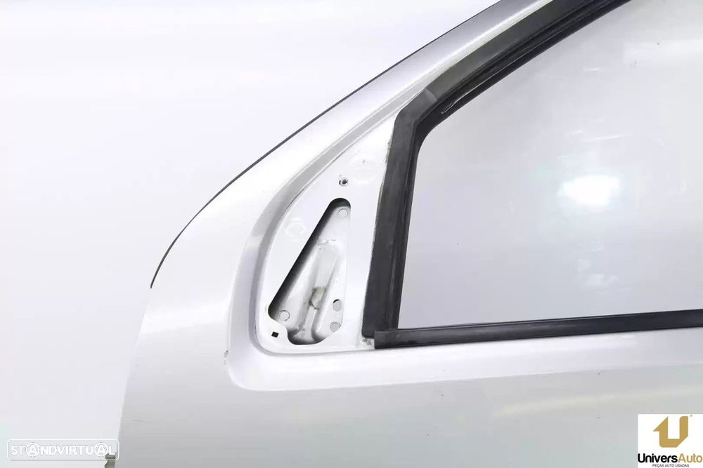 PORTA FRONTAL ESQUERDA NISSAN NP300 NAVARA 2006 -GRIS PLATA - 2