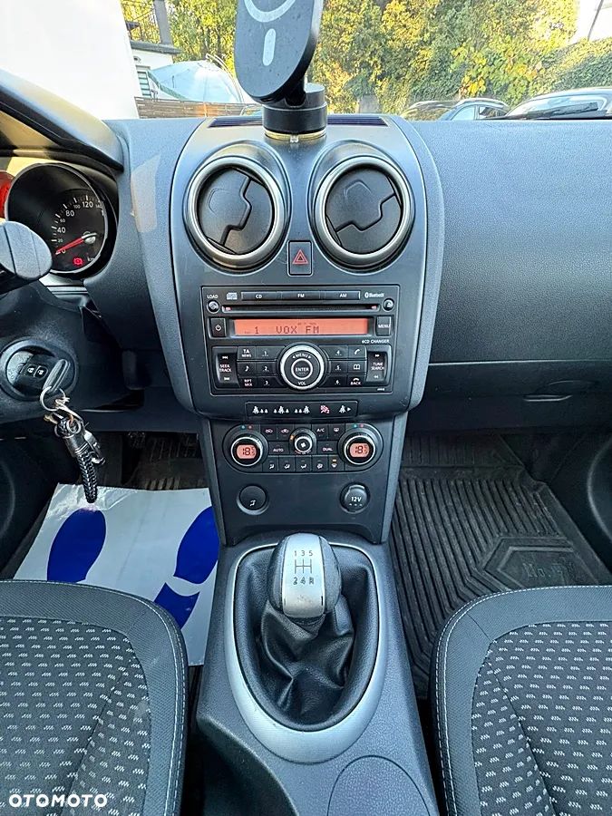 Nissan Qashqai 1.6 Tekna - 25