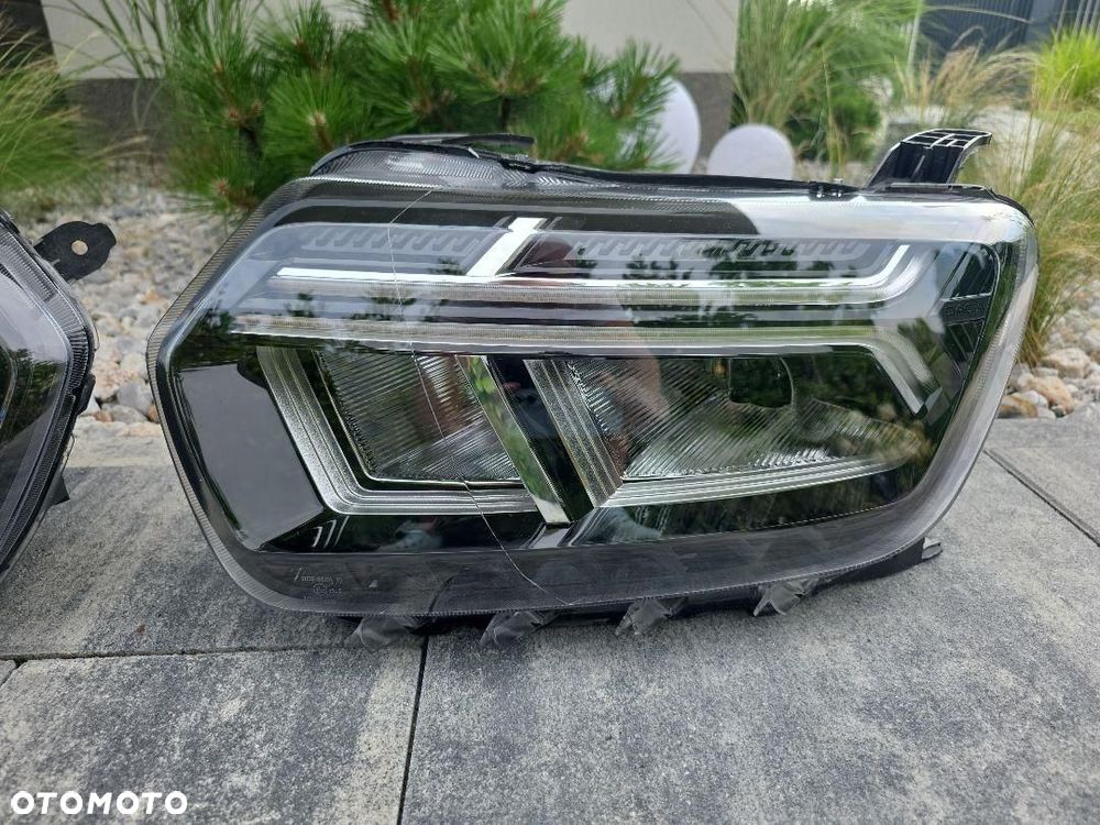 DACIA DUSTER 2 II LIFT Lampy przód Full Led 260602515R 260109550R Chrom - 3