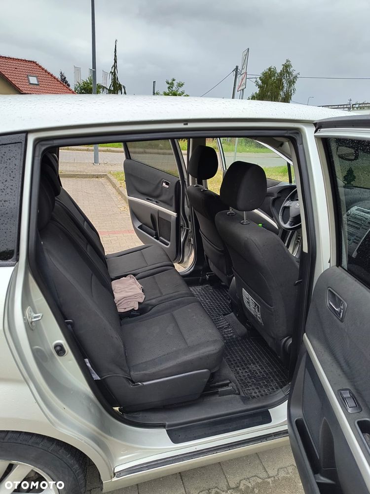 Toyota Corolla Verso 1.8 Prestige 7os - 3