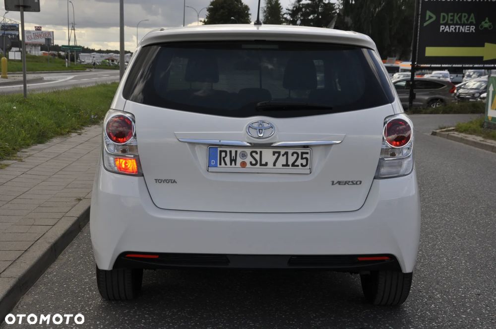 Toyota Verso 1.8 Prestige MS - 5