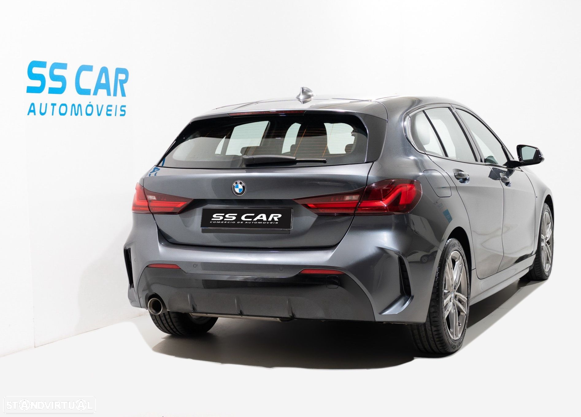 BMW 116 d Corporate Edition M - 3