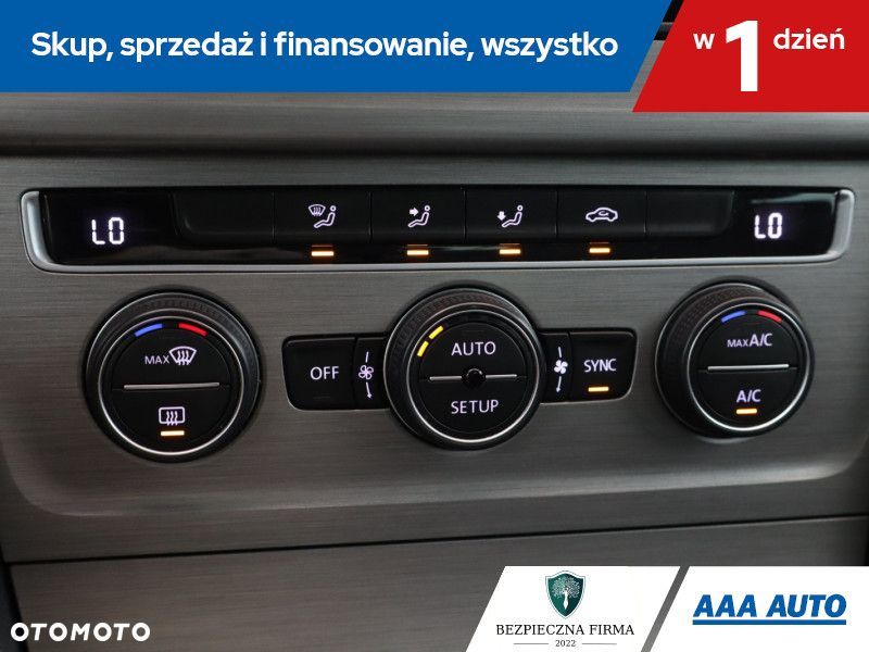 Volkswagen Golf - 18