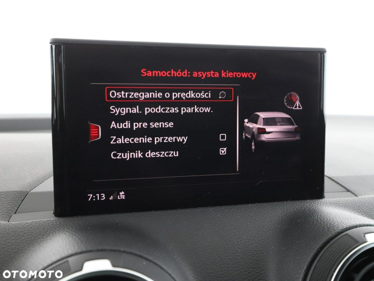 Audi Q2 35 TDI quattro S tronic sport - 23