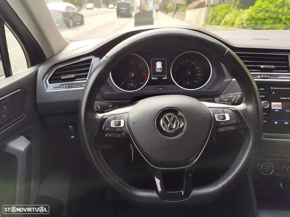 VW Tiguan 2.0 TDI Confortline DSG - 7