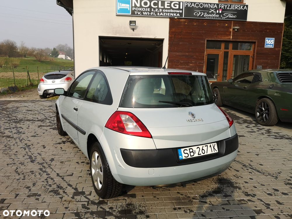 Renault Megane 1.5 dCi Pack Authentique - 8