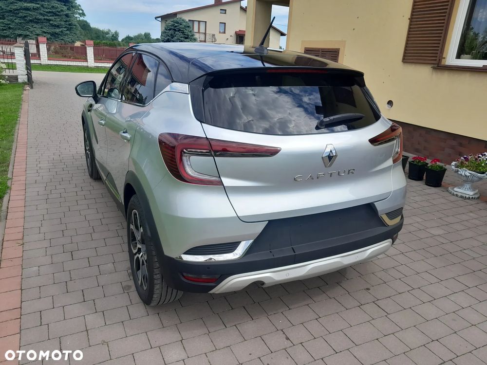 Renault Captur TCe 100 INTENS - 4
