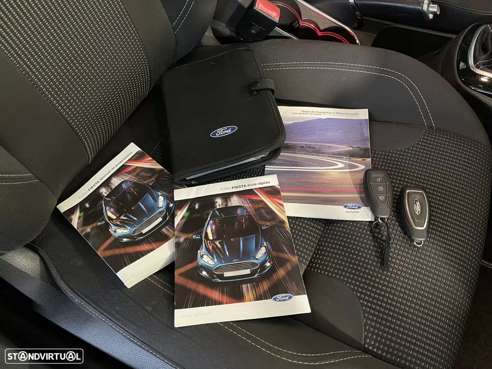 Ford Fiesta 1.5 TDCi Titanium — fotografia 22