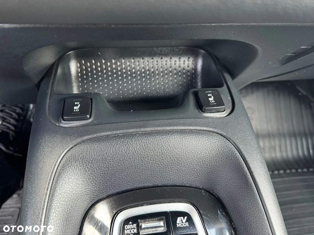 Toyota Corolla 1.8 Hybrid GPF Comfort - 19