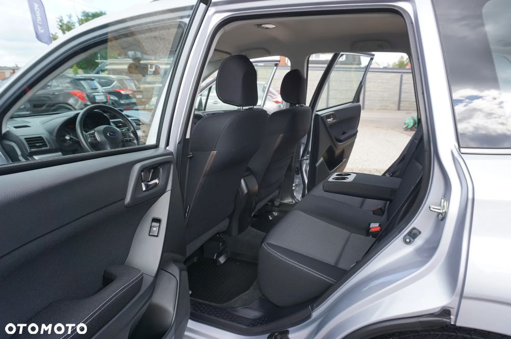 Subaru Forester 2.0X Exclusive - 24
