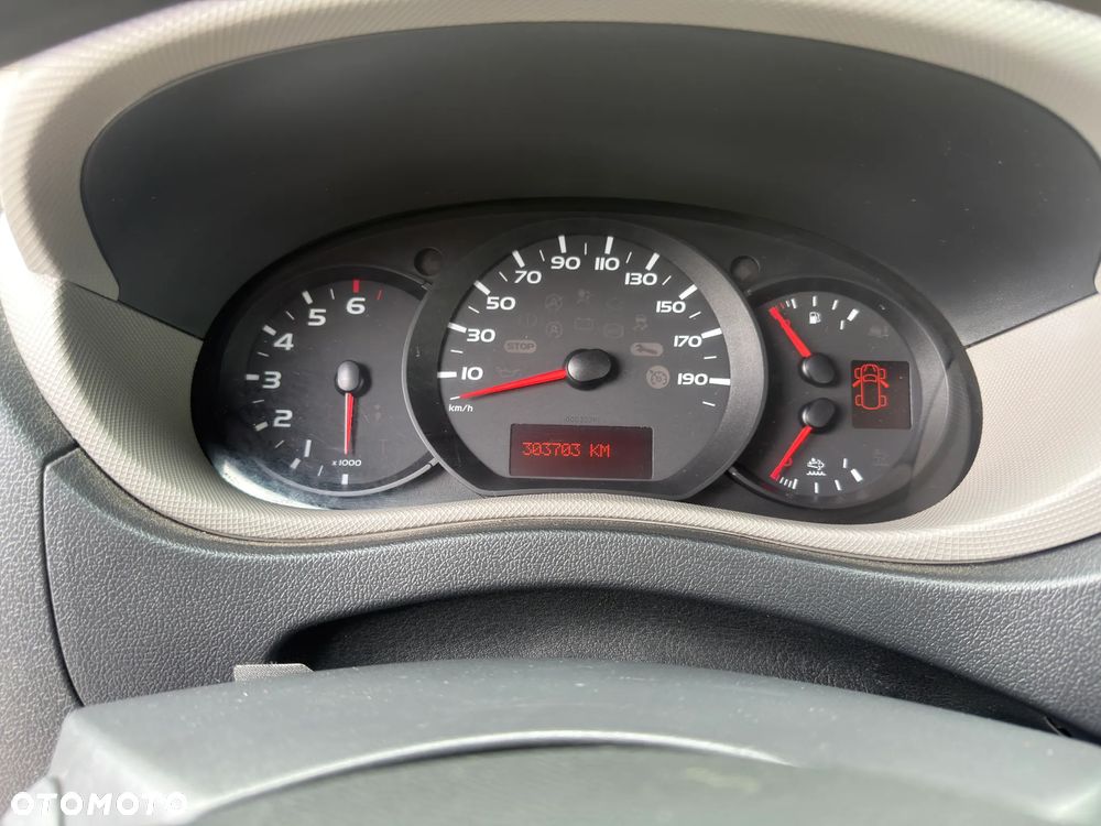 Renault Master DPR - 33