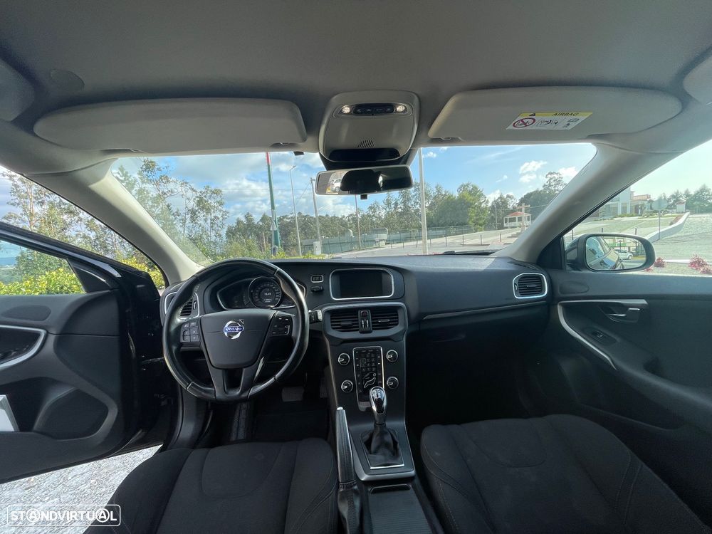 Volvo V40 Cross Country D2 Powershift Kinetic - 14