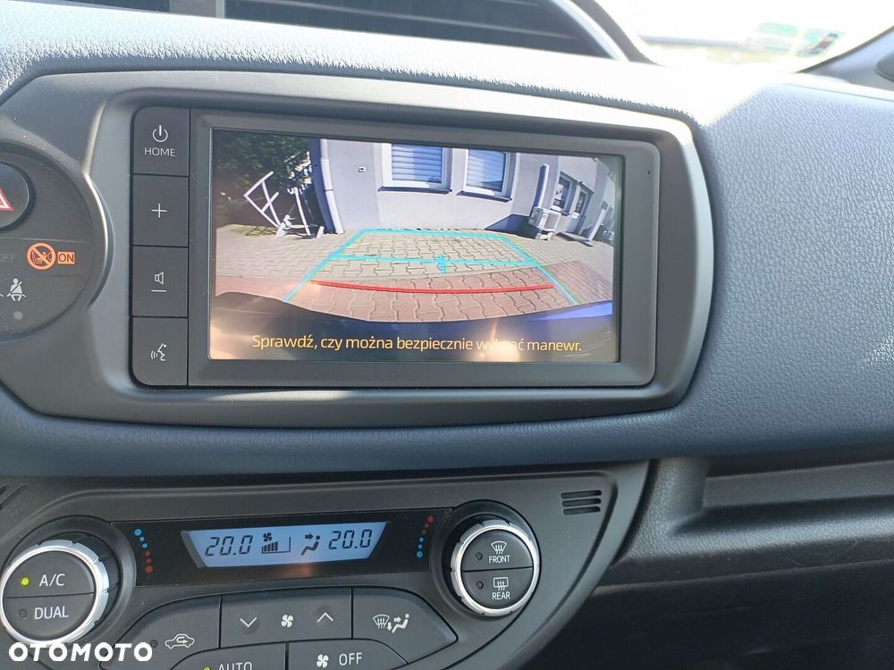Toyota Yaris 1.5 Selection - 14