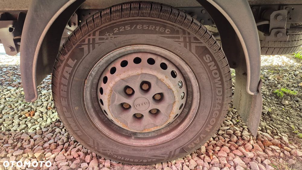 Iveco Daily 35S18 - 16