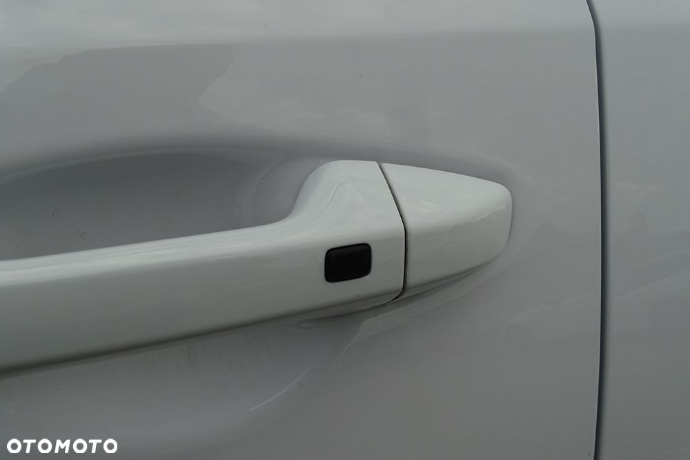Kia Ceed - 16
