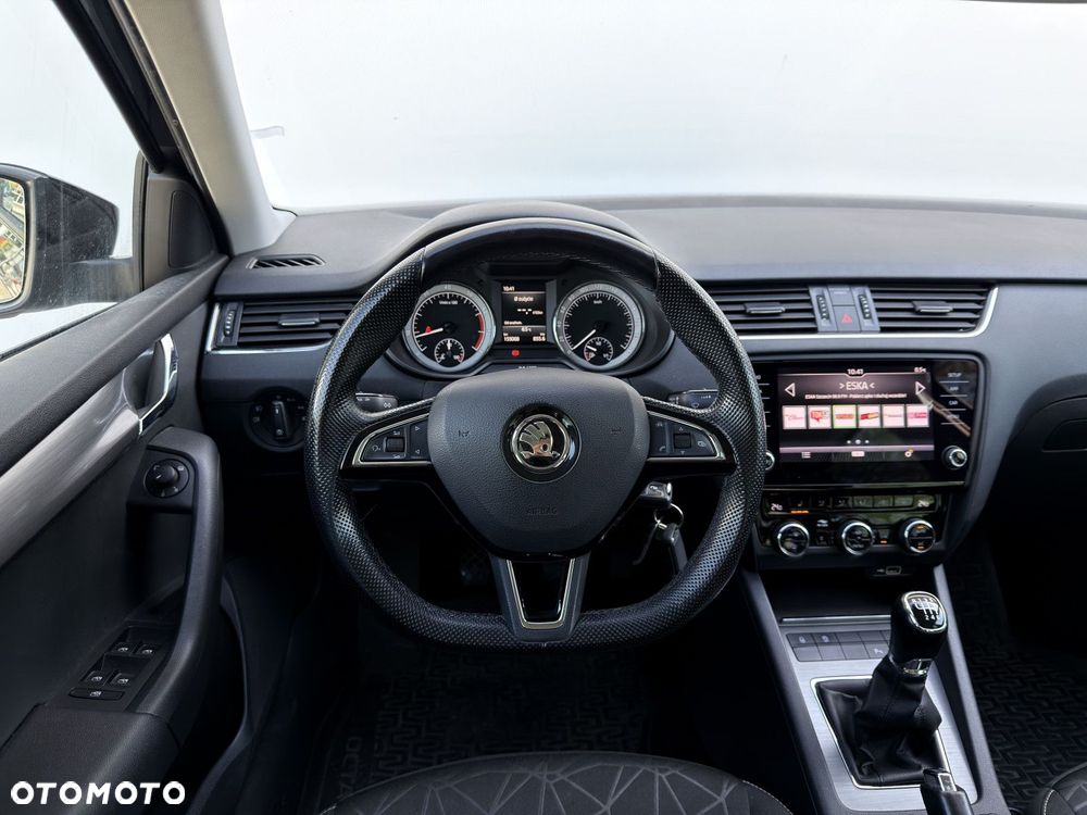 Skoda Octavia - 14