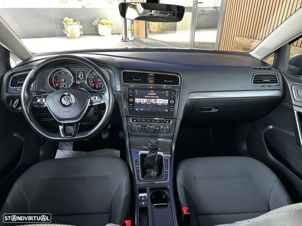 VW Golf Variant 1.6 TDi Confortline - 5