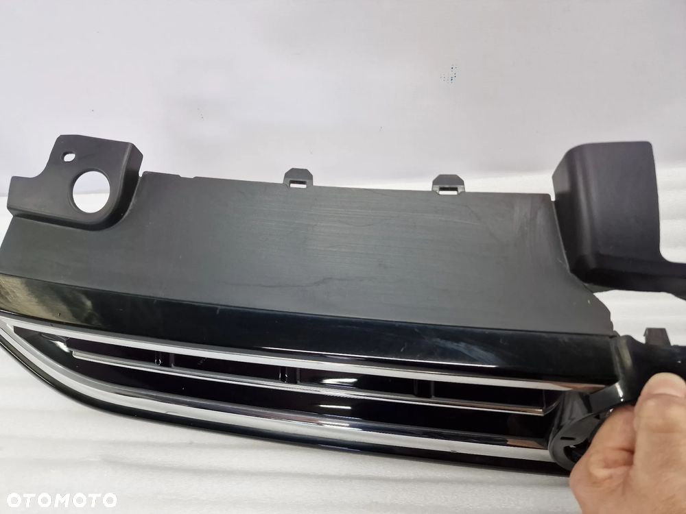 VW SPORTSVAN LIFT 17- ATRAPA / GRILL PRZEDNI PRZÓD POD RADAR , NR 510853653H / 510853651AN/AP , NR AUKCJI GR92 - 17