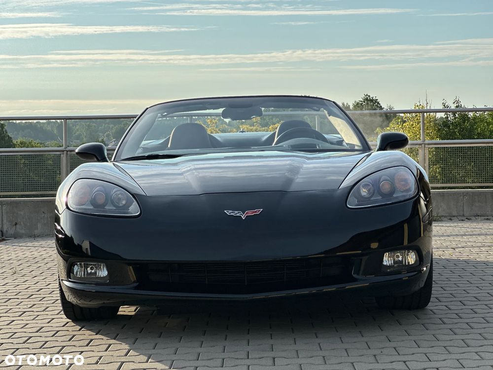 Chevrolet Corvette - 4