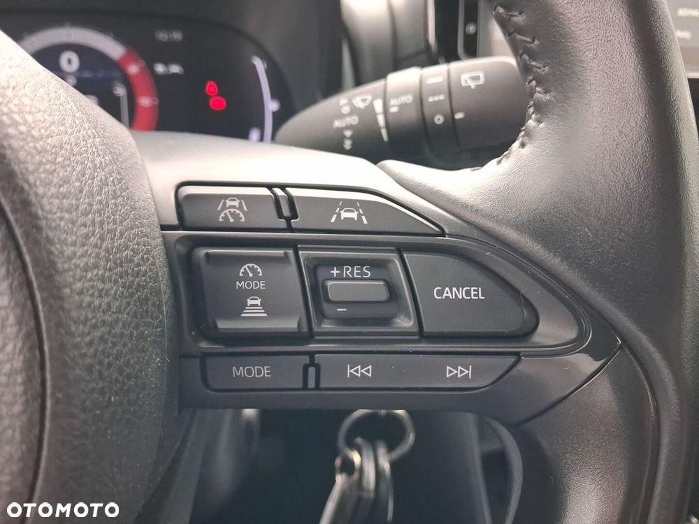 Toyota Yaris Cross Hybrid 1.5 Comfort - 18