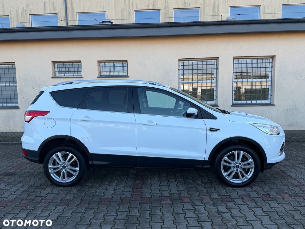Ford Kuga 2.0 TDCi 2x4 Titanium - 9