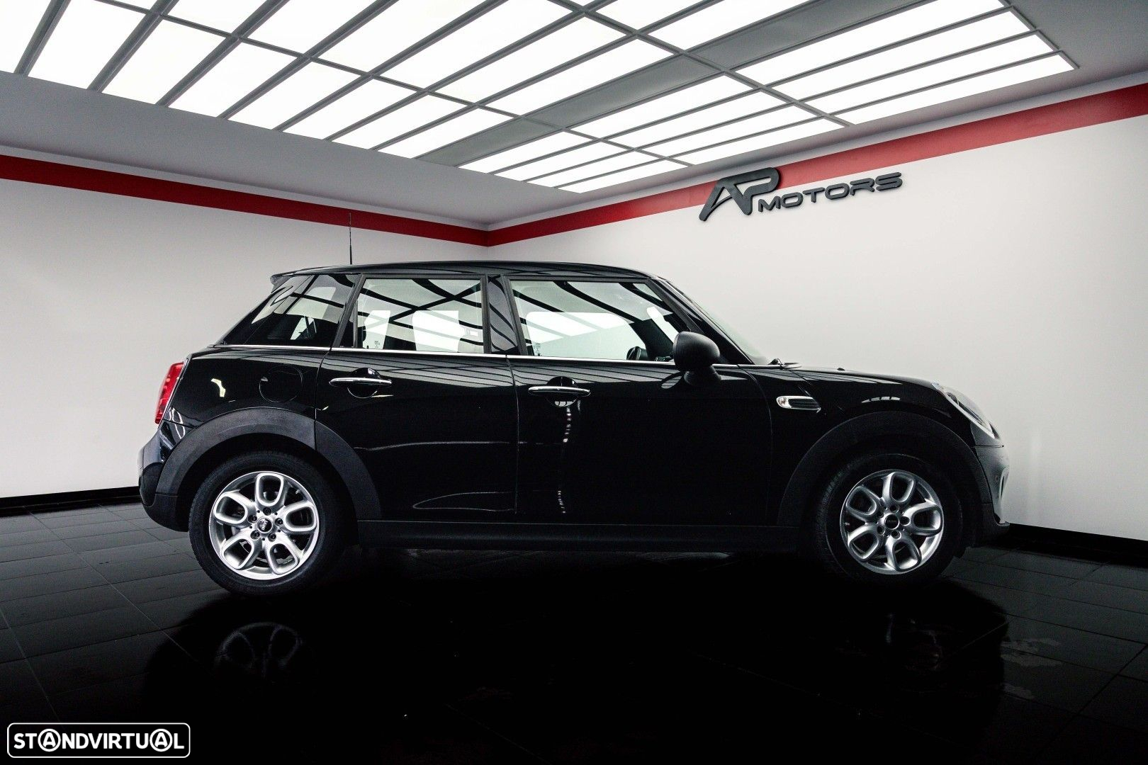 MINI 5 Portas One D - 15