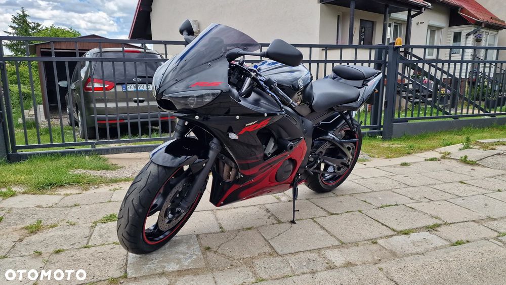 Yamaha R6 - 2