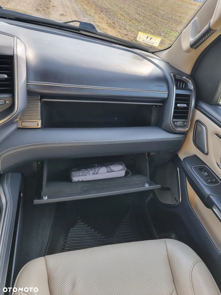 RAM 1500 Crew Cab Limited - 25