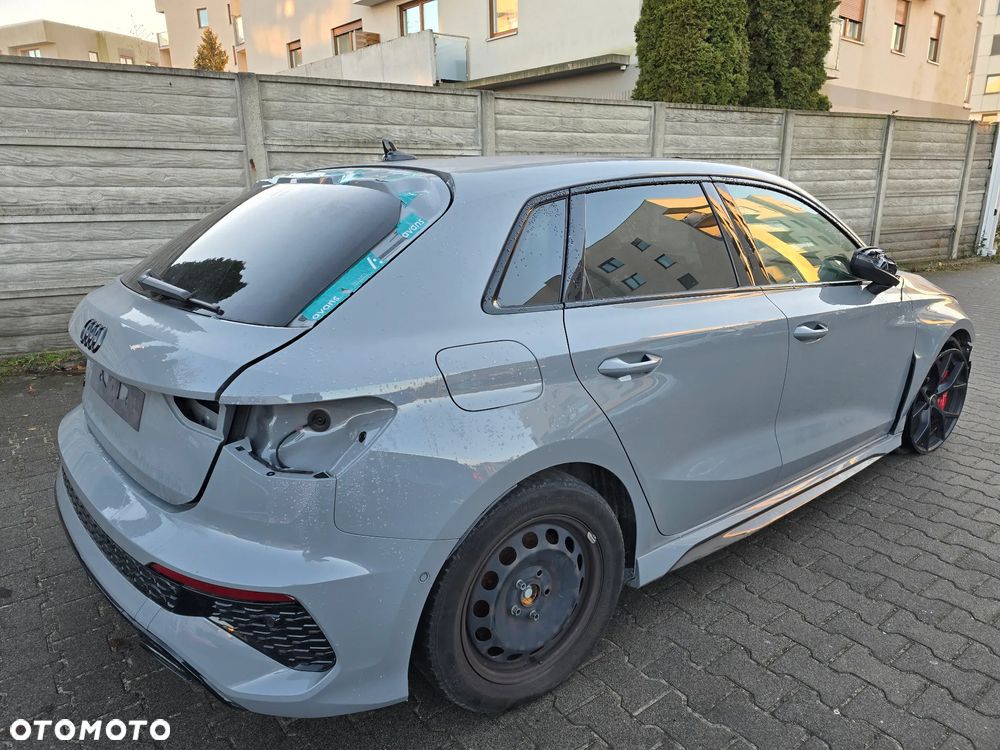 Audi RS3 Sportback 2.5 TFSI Quattro S tronic - 3
