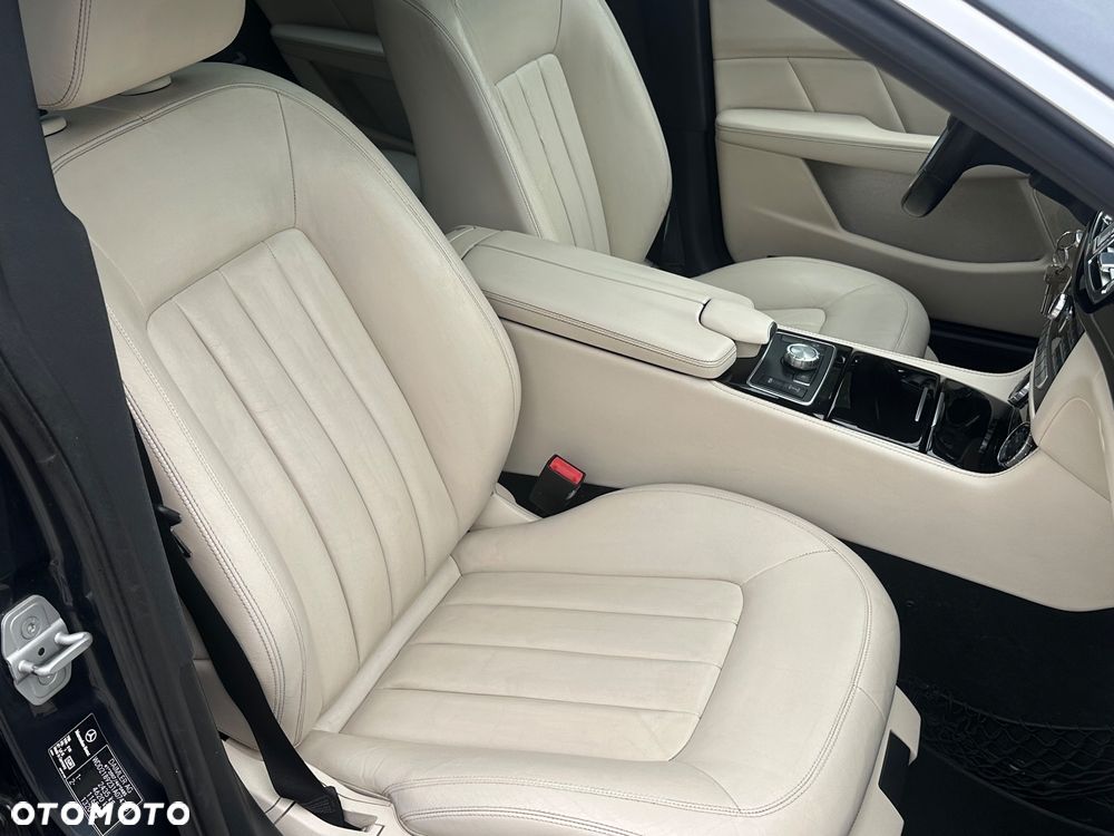 Mercedes-Benz CLS 350 CDI BlueEff - 25