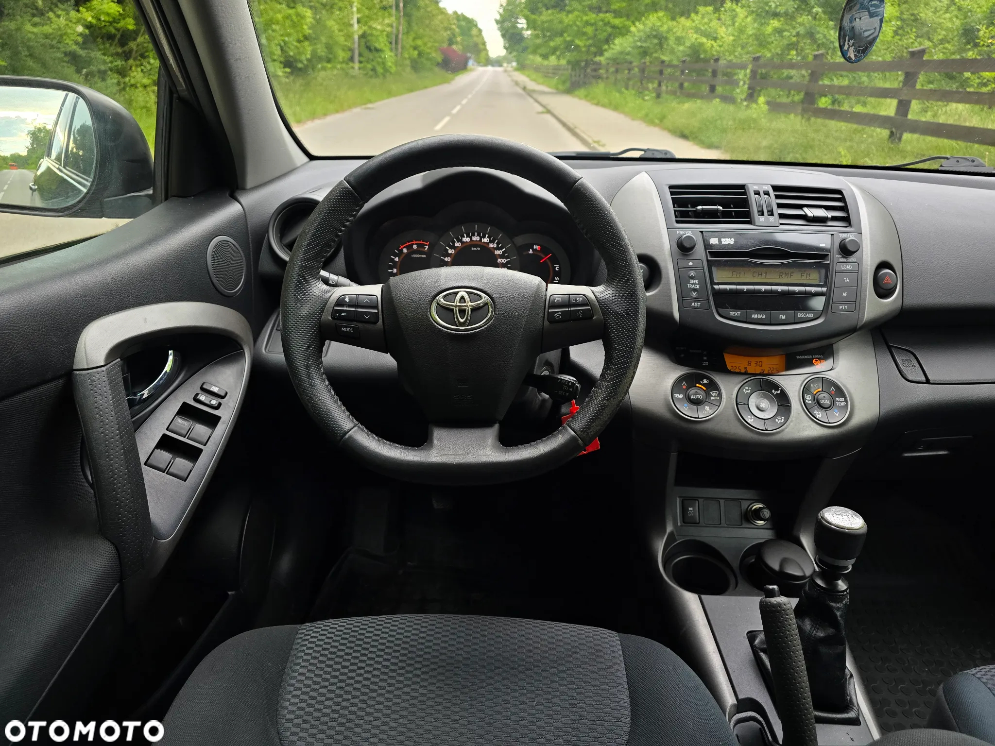 Toyota RAV4 2.2 D-4D 4x4 Comfort - 5