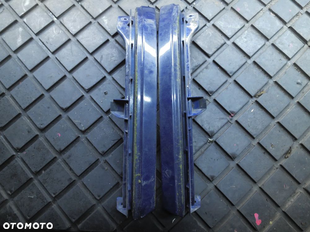 OPEL ZAFIRA A listwy pod lampę PRAWA LEWA STRONA KOMPLET 90580652 90580651 - 1