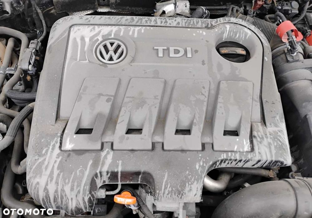Volkswagen Passat - 21