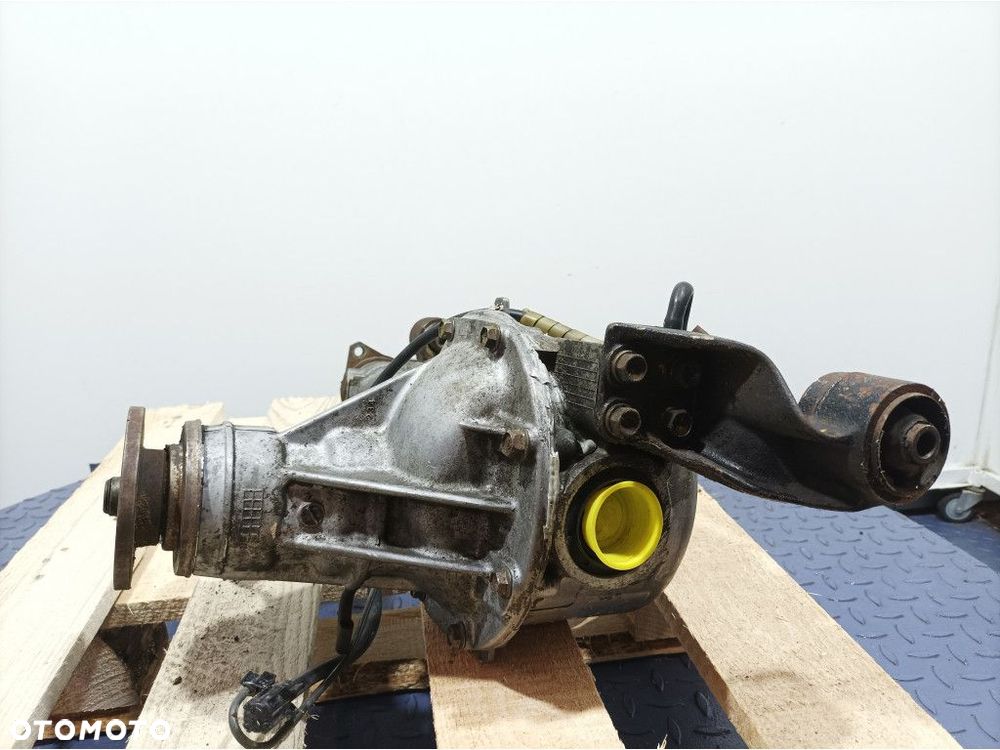 SUZUKI GRAND VITARA I 98- 2.5 V6 144 KM MOST PRZEDNI DYFER - 2